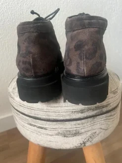 Thea Mika met Panterprint