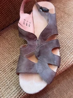 Think Sandalette Gr 40