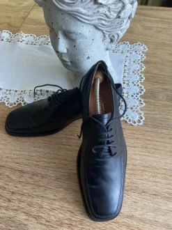 Tolle Männer Leder Schuhe.