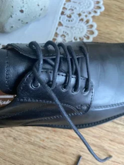 Tolle Männer Leder Schuhe.