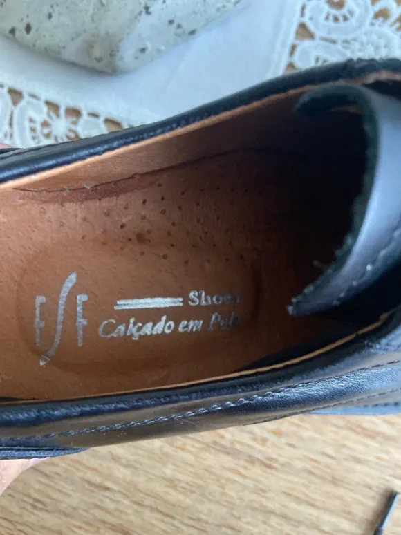 Tolle Männer Leder Schuhe.