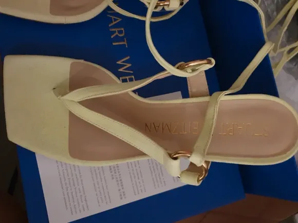 Tolle neue Schnürr-Sandalen / Sandaletten von Stuart Weitzman, Grösse 36
