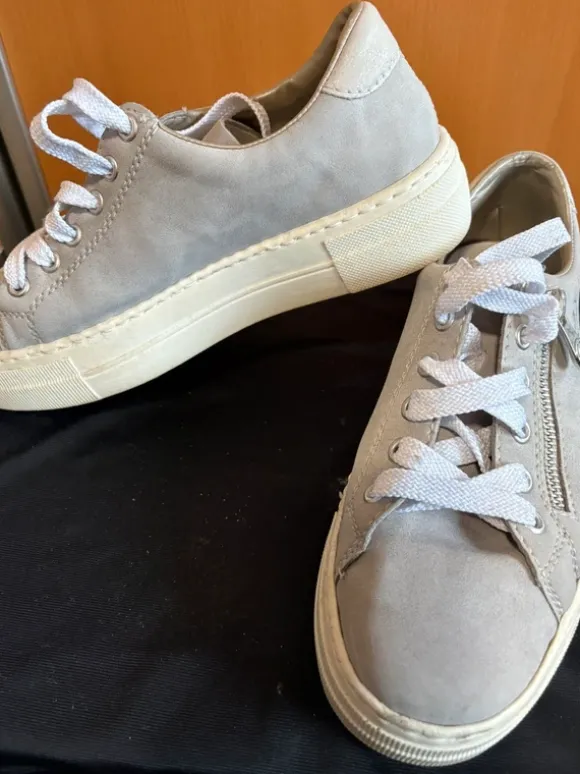 Tolle Rieker Schuhe