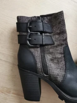 Tolle Stiefelette von Replay