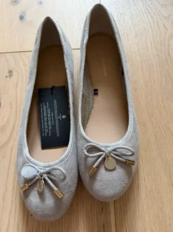 Tommy Hilfiger Ballerina Gr. 38 Neu mit Etikett