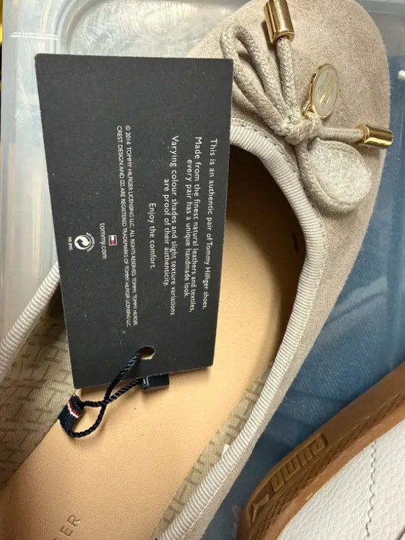 Tommy Hilfiger Ballerina Gr. 38 Neu mit Etikett