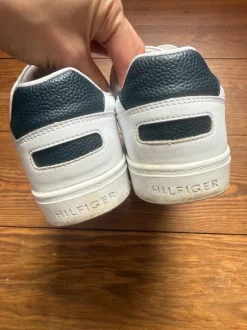 Tommy Hilfiger Damen Sneaker 40