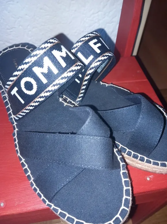 Tommy Hilfiger neu
