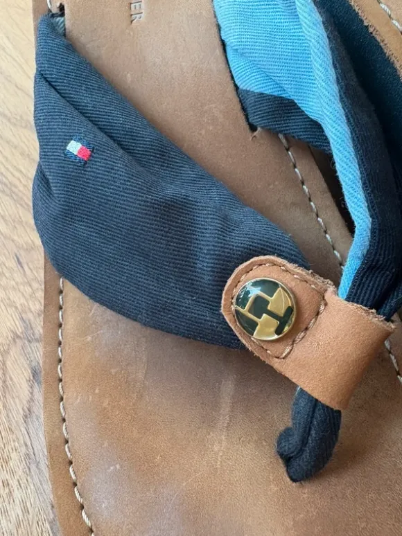 Tommy Hilfiger Sandalen 38