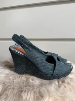 Tommy Hilfiger Sandalen Keilabsatz Gr. 38 neu