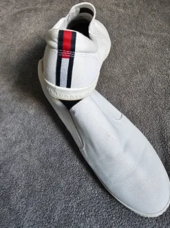 Tommy Hilfiger Slip Ons