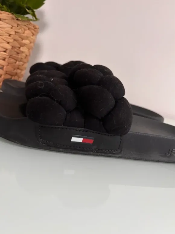 Tommy Jeans Sandalen Slipper schwarz