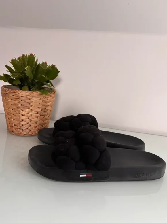 Tommy Jeans Sandalen Slipper schwarz