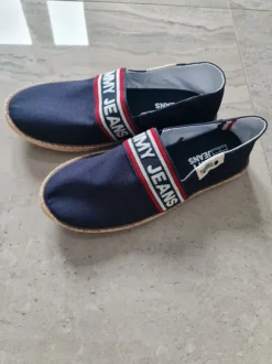 Tommy Jeans Schuhe Größe 41