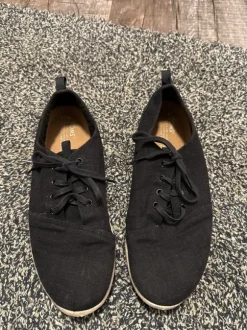 Toms 44,5