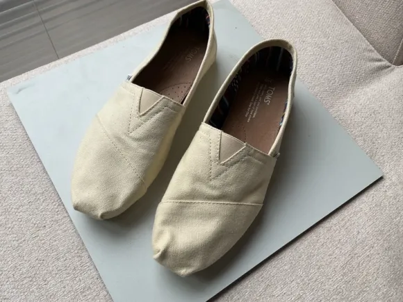 Toms - creme