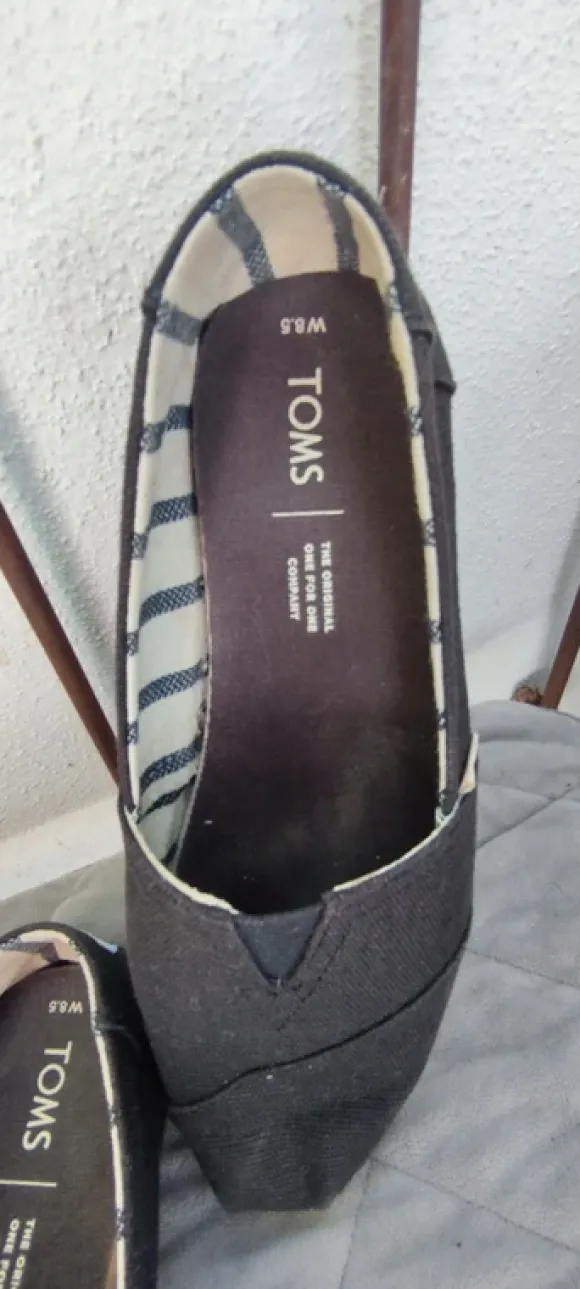 Toms Canvas Slipper schwarz gr 8,5 / 42,5