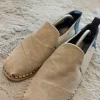TOMS Deconstructed Alparg