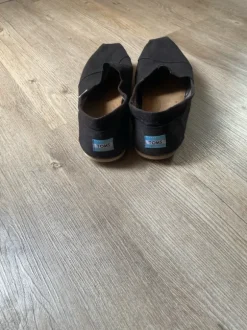 Toms Größe 44