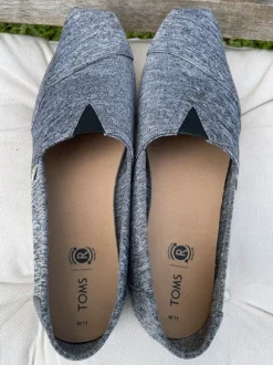 Toms Schuhe Gr. 43