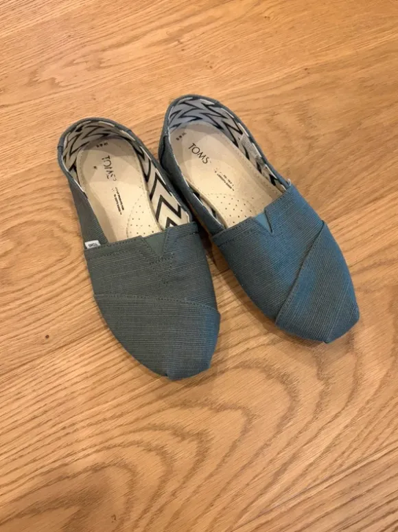 Toms Slipper