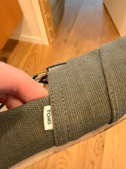 Toms Slipper