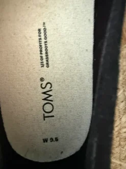 Toms zwarte schoenen maat 9,5