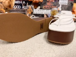 Topshop-Hallie-Riemchen Keilabsatz