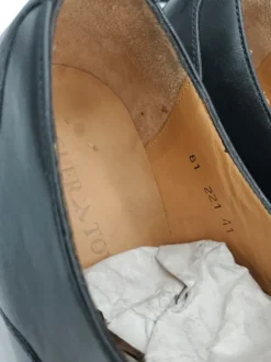 Tout en cuir véritable
