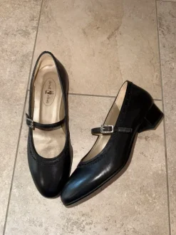 Trachtenschuhe Damen (dirndl + bua)