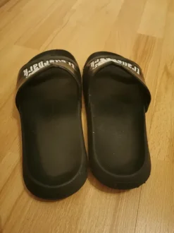 Trailerpark Slides / Schlappen / Latschen / Adiletten