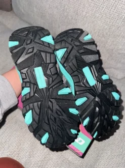Trekkkingschuhe 34 Neu