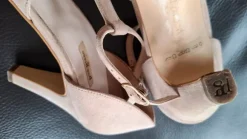 T-Steg-Pumps von Paul Green