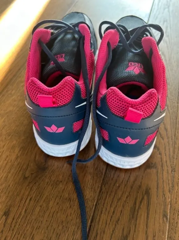 Turnschuh auch für den Hallensport