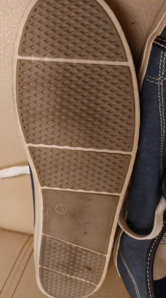 Turnschuhe gr 40