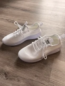 Turnschuhe Größe 39 - nie getragen