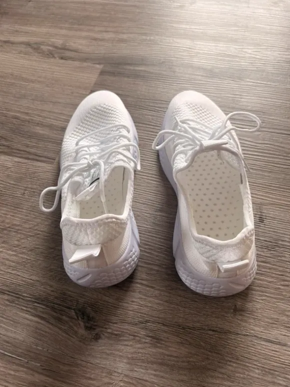 Turnschuhe Größe 39 - nie getragen
