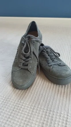 Turnschuhe Toms