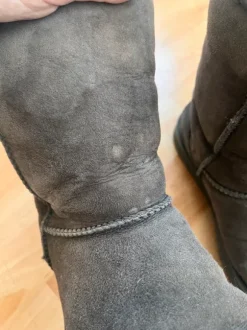 UGG Boots Classic grau
