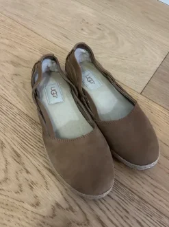 UGG Cicily Espadrille Schuhe 35 Damen
