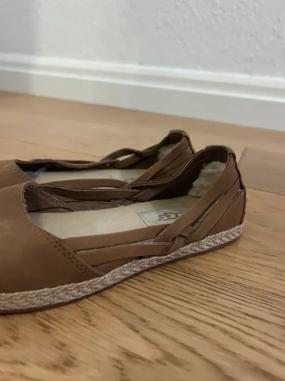 UGG Cicily Espadrille Schuhe 35 Damen
