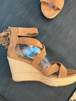 UGG Keil Sanderlette,Gr 42 wie neu Leder