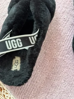 UGG Schlappen 42