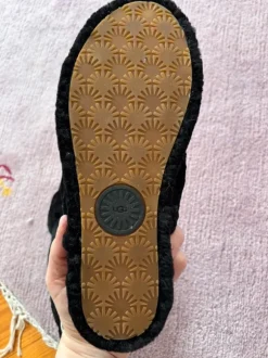 UGG Schlappen 42