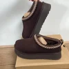 Ugg Tazz Chocolate