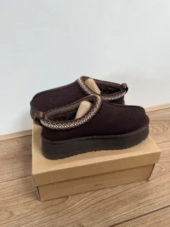 Ugg Tazz Chocolate