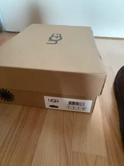 UGGs Mocha