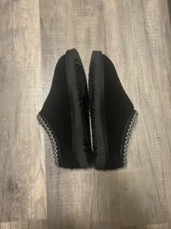 Uggs schwarz