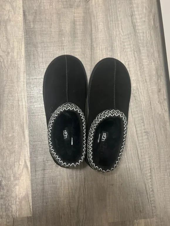 Uggs schwarz