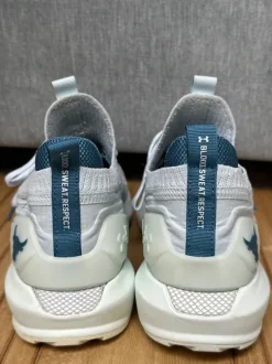 Under Armour Hovr Project Rock (fällt kleiner aus)